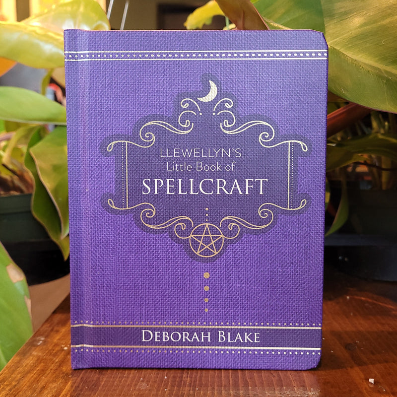 Llewellyn’s Little Book of Spellcraft