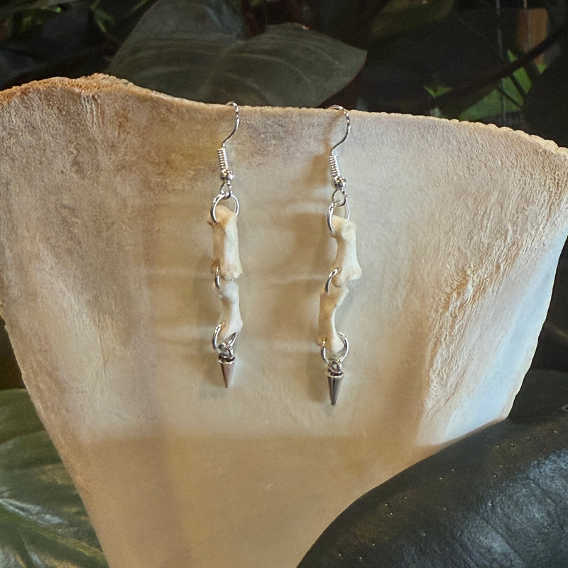 Bobcat Toe With Spike Earrings
