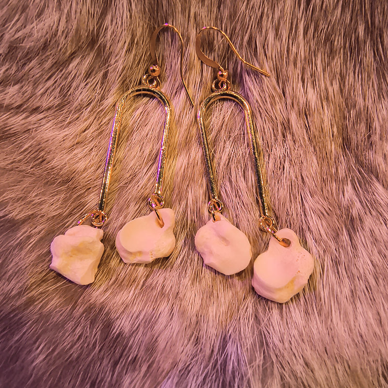 Bobcat Toe Bone Earrings