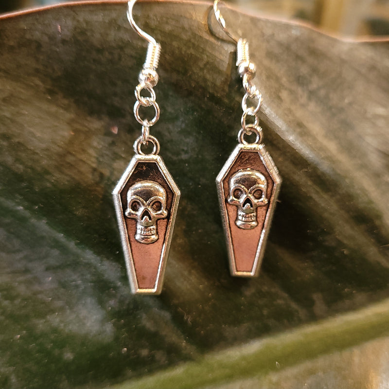 Skull coffin earrings