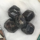 Garnet - Curious Nature